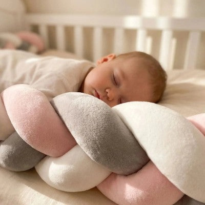 tresse tour de lit bébé bébé dort protégé