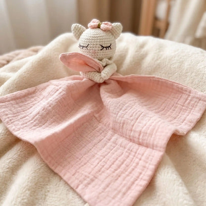 Doudou mouton mousseline coton détail matière douce nourrisson
