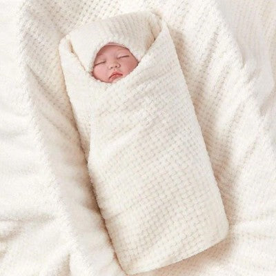 Couverture bébé chaude pour sommeil sécurisé.