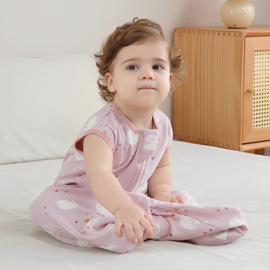 gigoteuse bébé hiver - bébé berceau endormi sécurisé