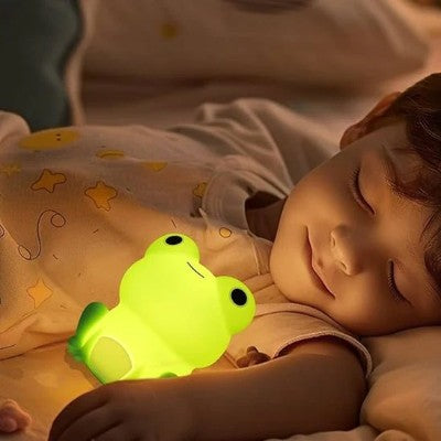 Veilleuse rechargeable bébé grenouille bébé s'endort enfin serein